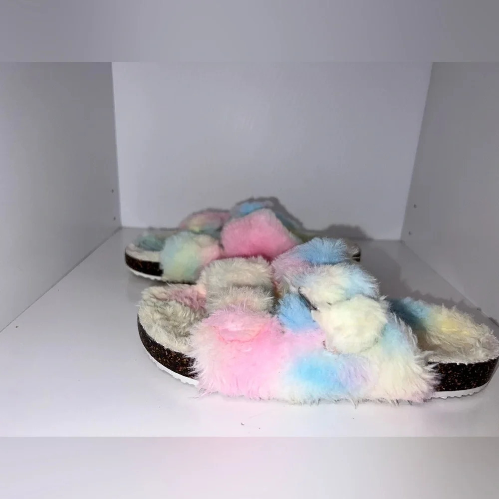 Faux fur pastel elastic double buckle slip on sandals, girls size 13/ 1 - Picture 4 of 10